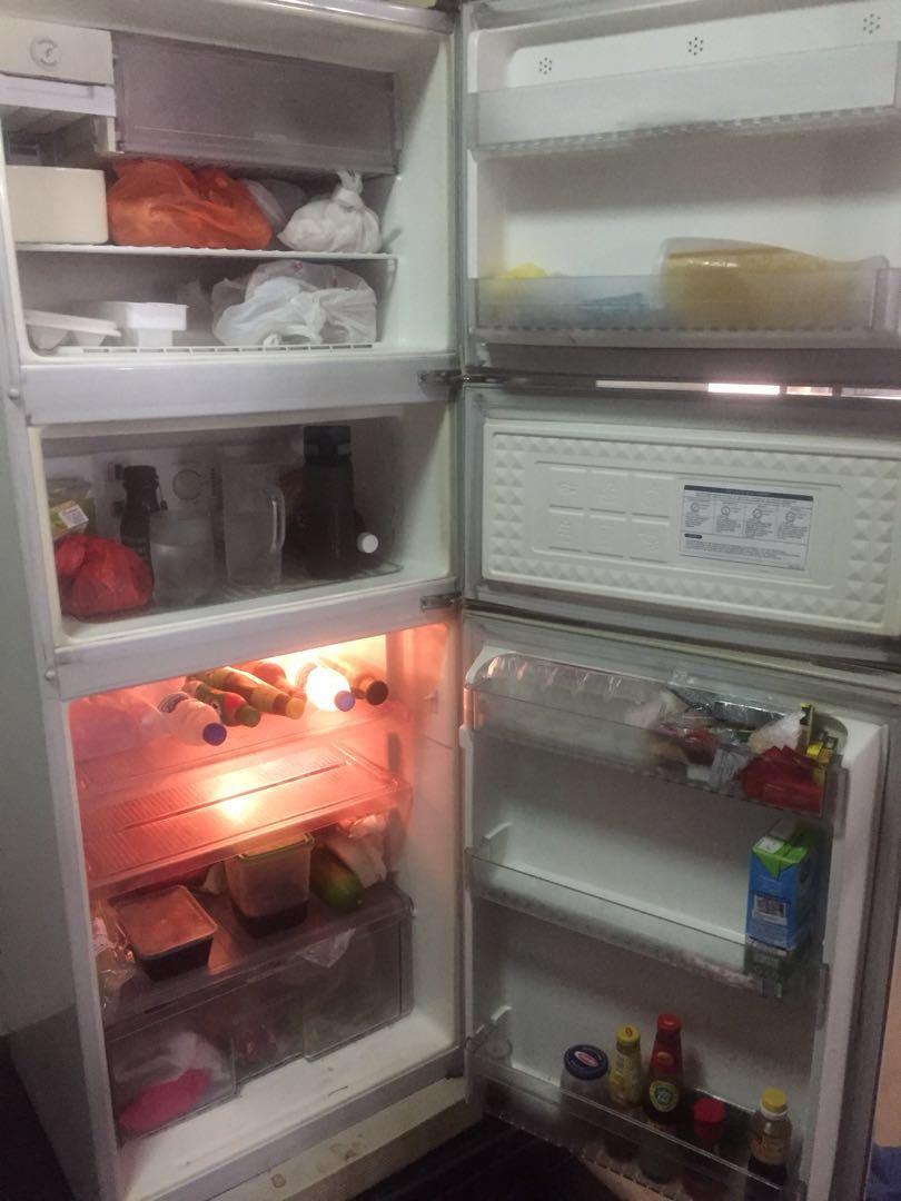 LG FRESH MASTER large FRIDGE 368L 3 DOOR GR 403SVQF, TV & Home