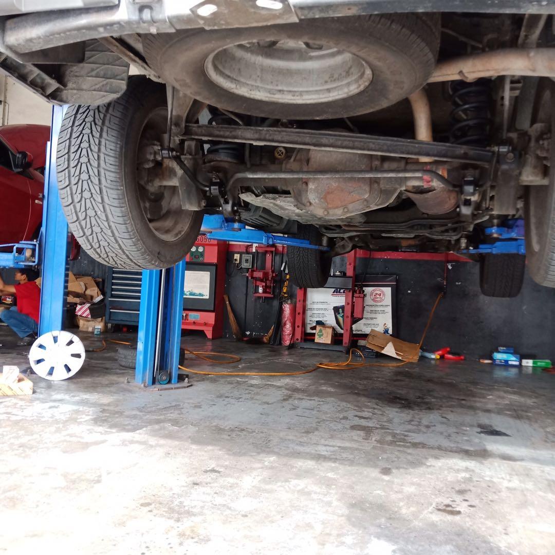 Lincoln Navigator Air Suspension convert to Coil Spring 1 YEAR warranty