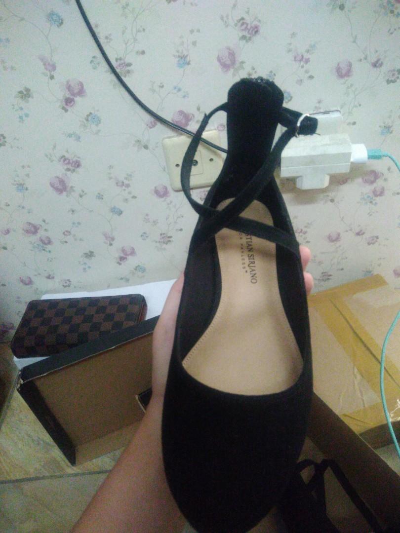 Flats with ankle strap payless online