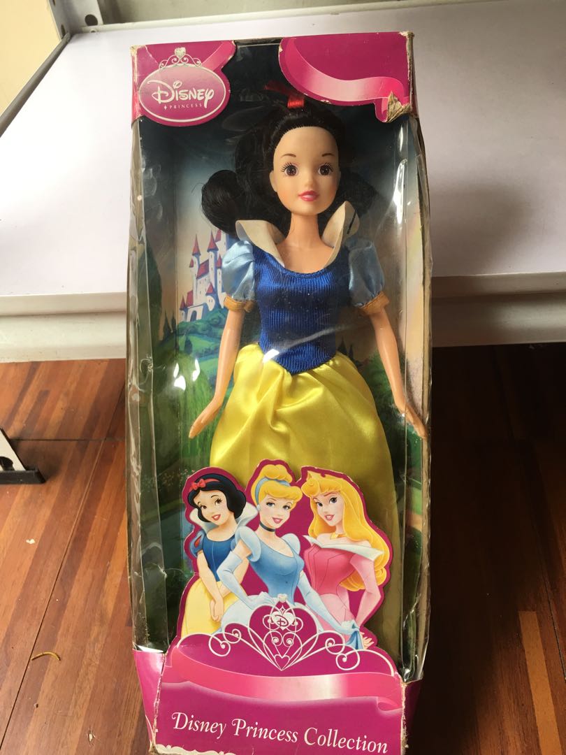 Snow white Disney Barbie, Hobbies & Toys, Toys & Games on Carousell
