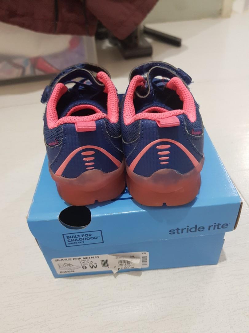 Striderite SR Kylie PINK metallic GIRLS (Category: Babies & Kids Fashion) located in Pasig City. Submitted by kathrinas (Listing ID 236848841, Image 3). Description: UK 8W EUR 25W. Can fit 2.5 years old but may be mote kasya for 3 and above. Original price is at 2650 pesos Used but not abused. With box Velcro, soles are Ok. No issue.
