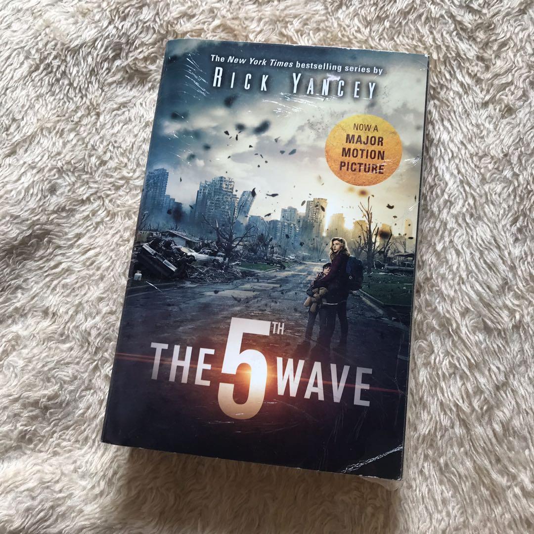 The Fifth Wave by Rick Yancey (Paperback) (Category: Storybooks) located in Manila. Submitted by bookishg (Listing ID 236844052, Image 1). Description: LAST PRICE. Has minimal cover fold as seen on the picture.