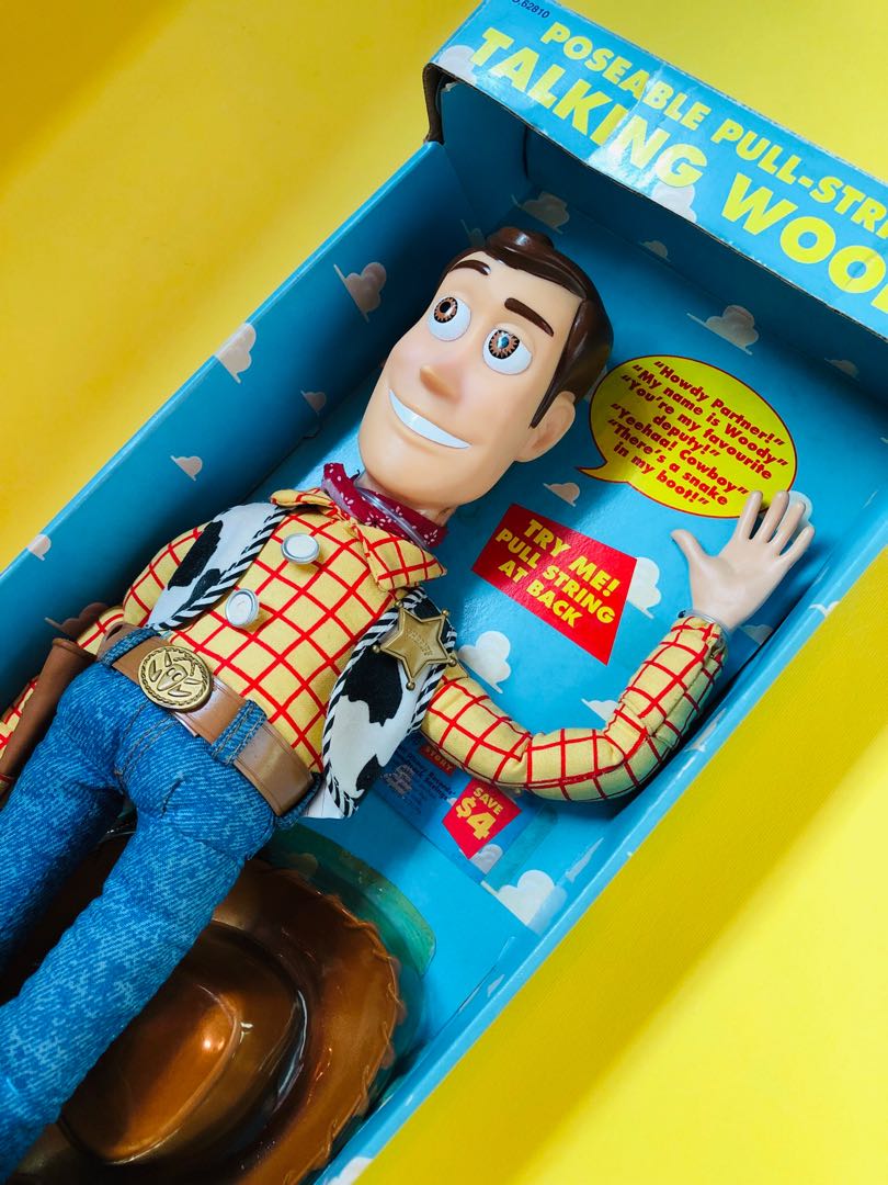 poseable pull string talking woody