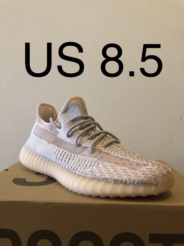 yeezy 350 v2 synth Kasut Lelaki Carousell Malaysia