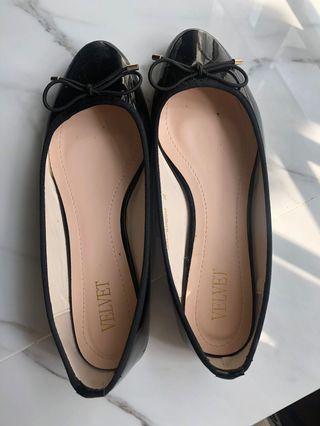 Velvet flat #carousellbetter