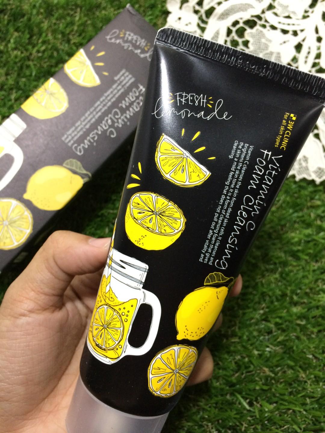 3w clinic facial foam