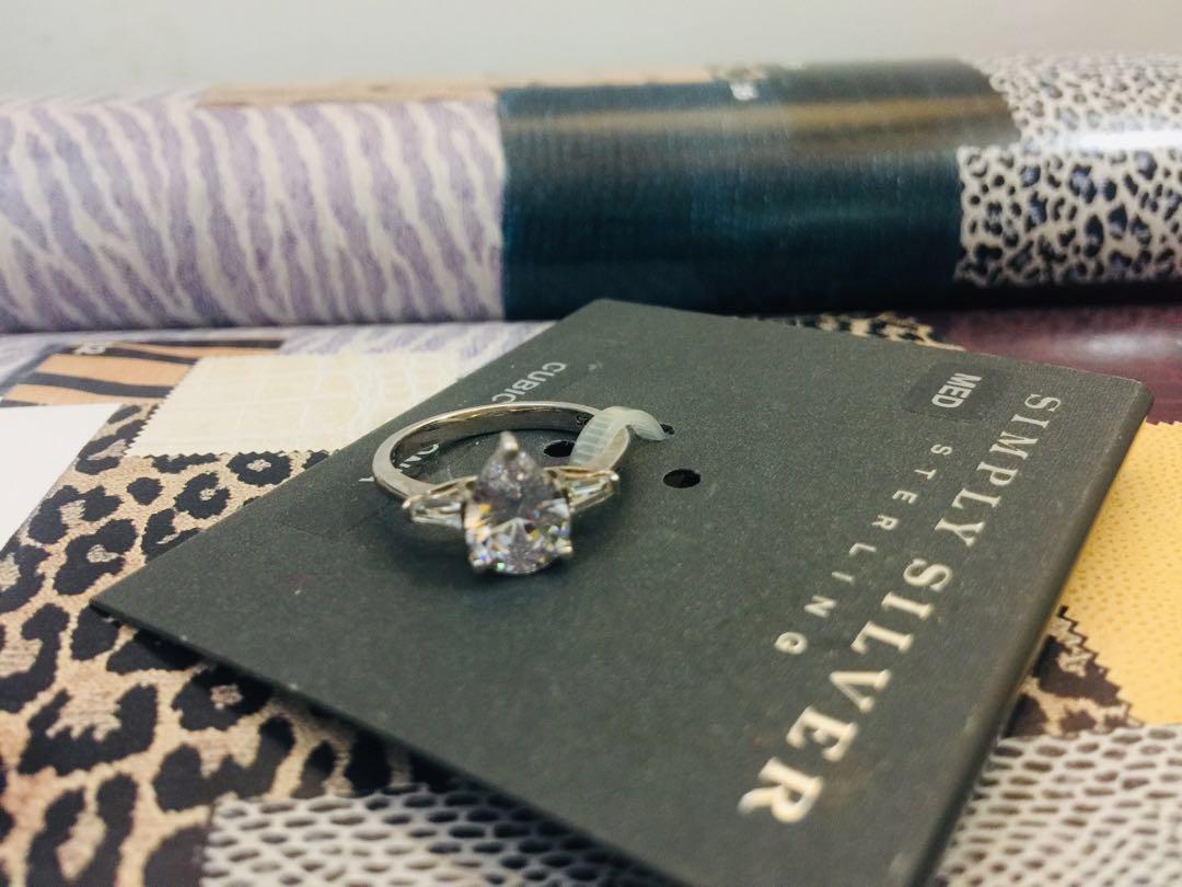 Dkny earrings new arrivals debenhams