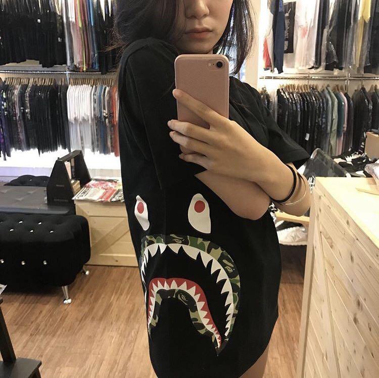 abc side shark tee