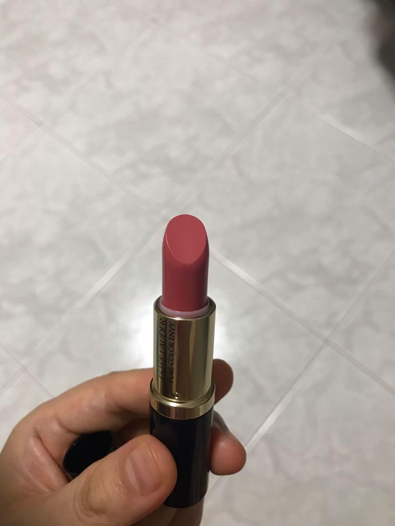 Estee Lauder Pure Color Envy Sculpting Lipstick Lips Color 260