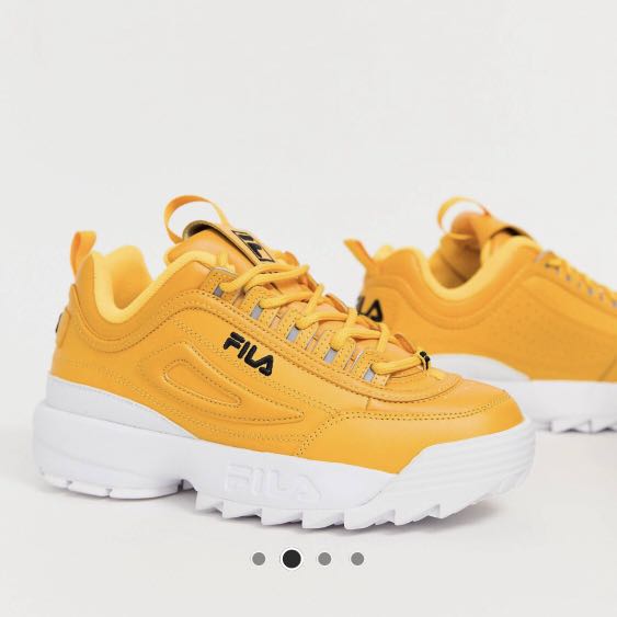 fila yellow disruptors