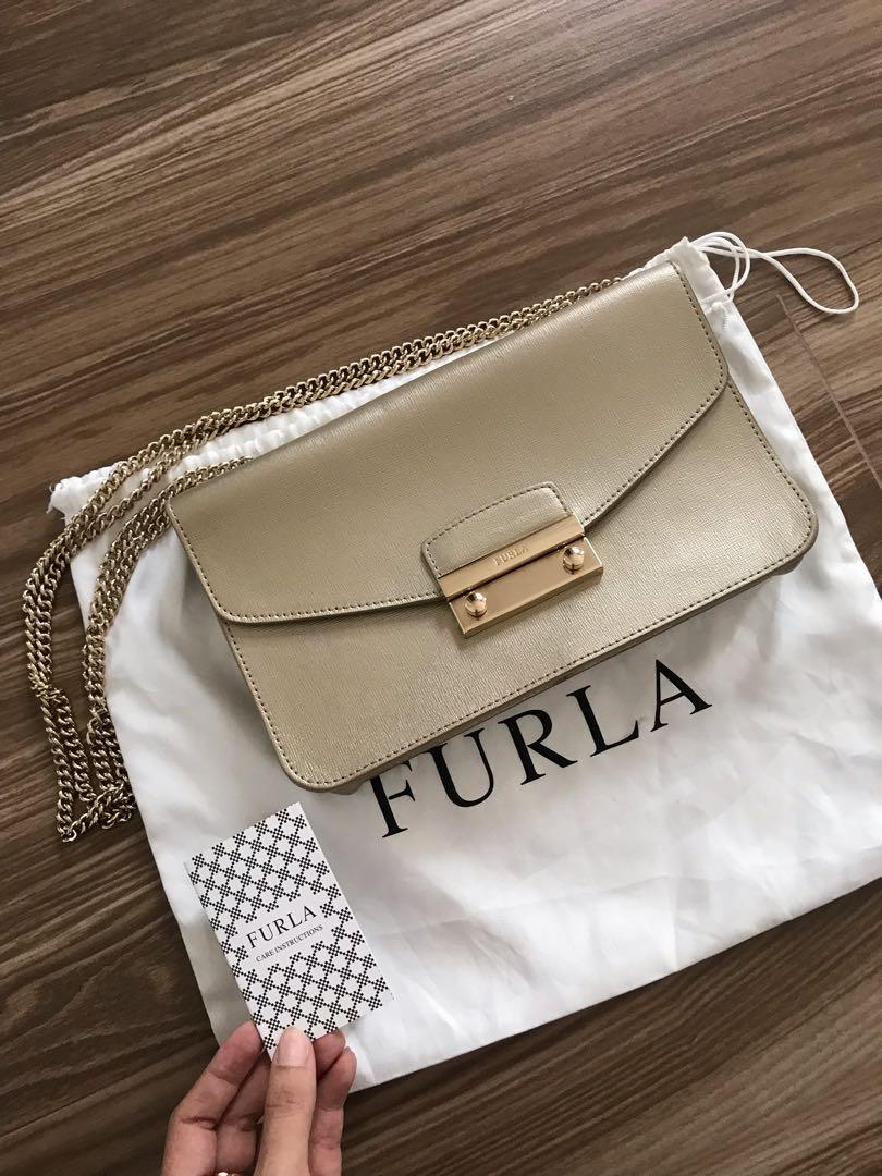 Furla julia gold 2025