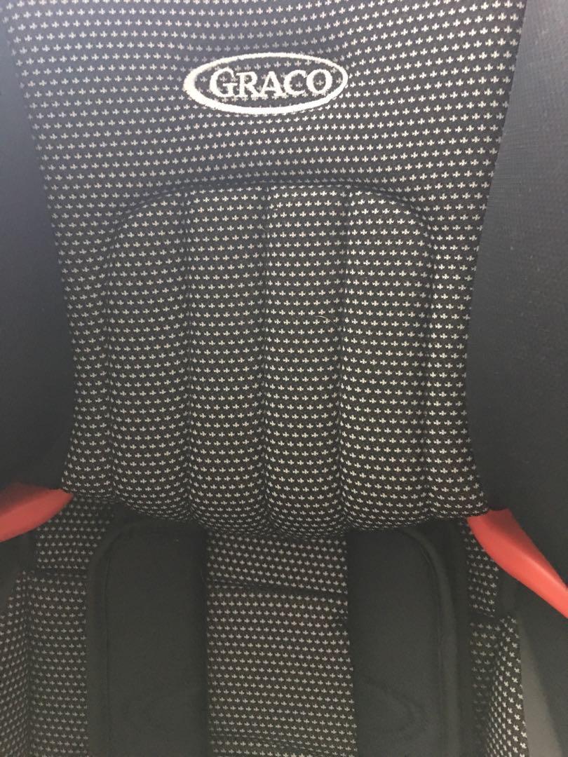 Graco Universal Car Seat 918kg, Babies & Kids, Going Out, Car Seats on Carousell