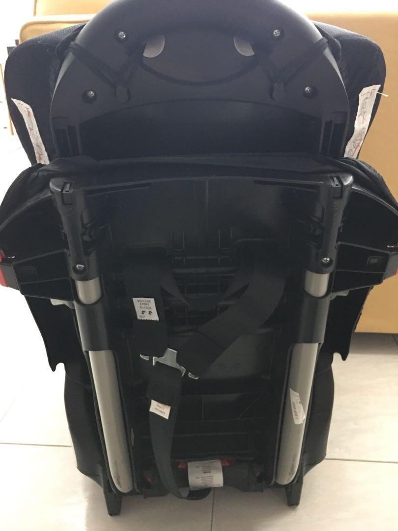 Graco Universal Car Seat 918kg, Babies & Kids, Going Out, Car Seats on Carousell