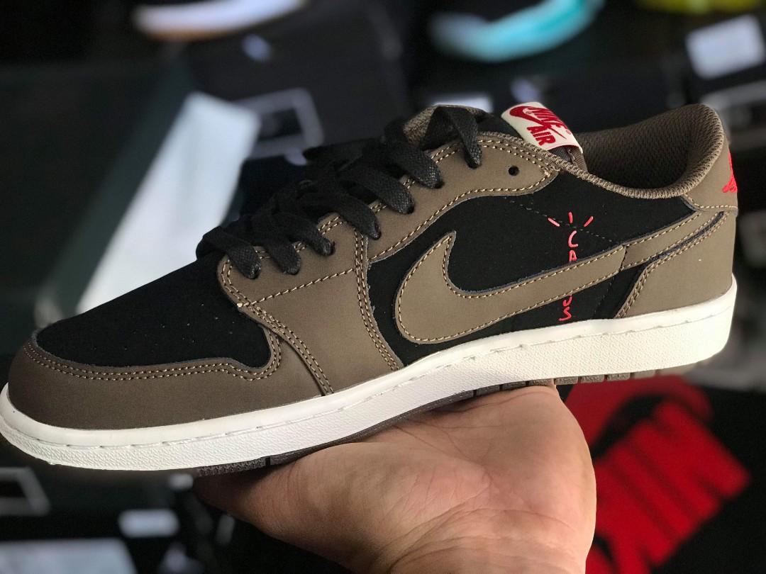 Travis scott low j1 clearance