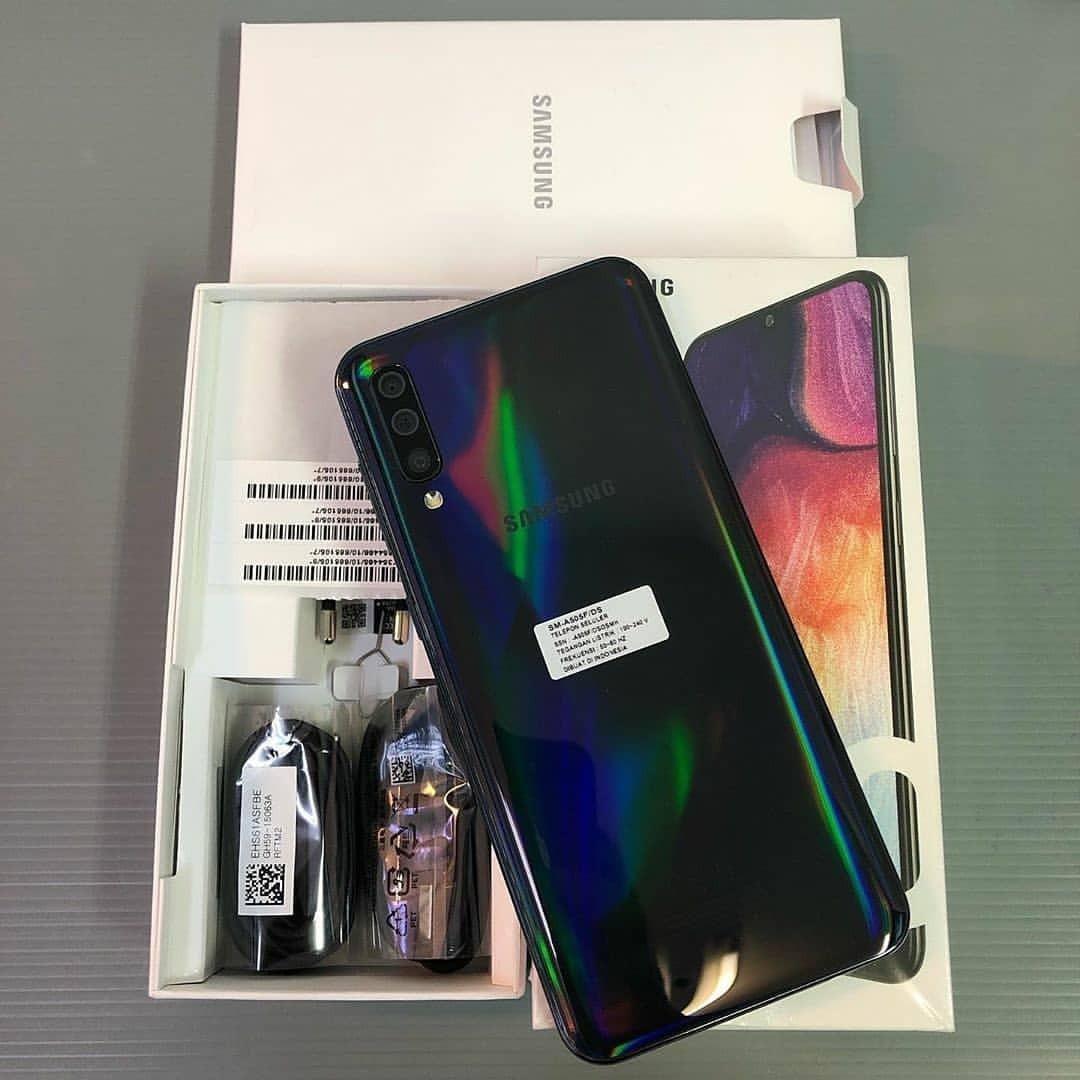Jual Cepat Samsung A50 Telepon Seluler Tablet Ponsel Android Samsung Di Carousell