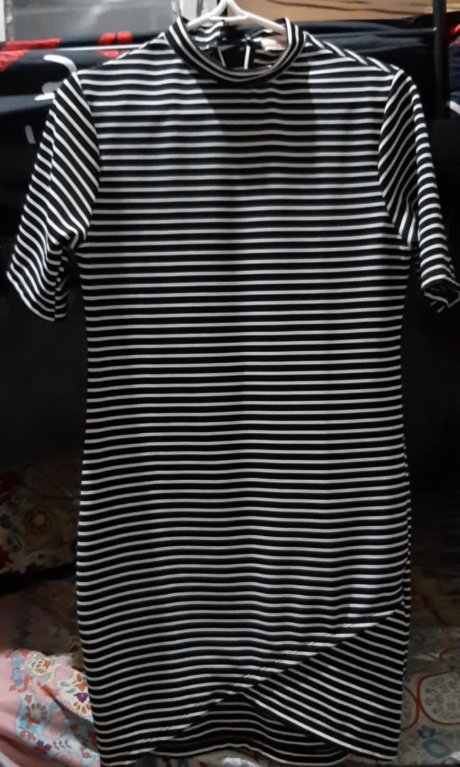 Prelove Dress (Category: Dresses) located in Manila. Submitted by iamkrish (Listing ID 237127448, Image 1). Description: Never used.