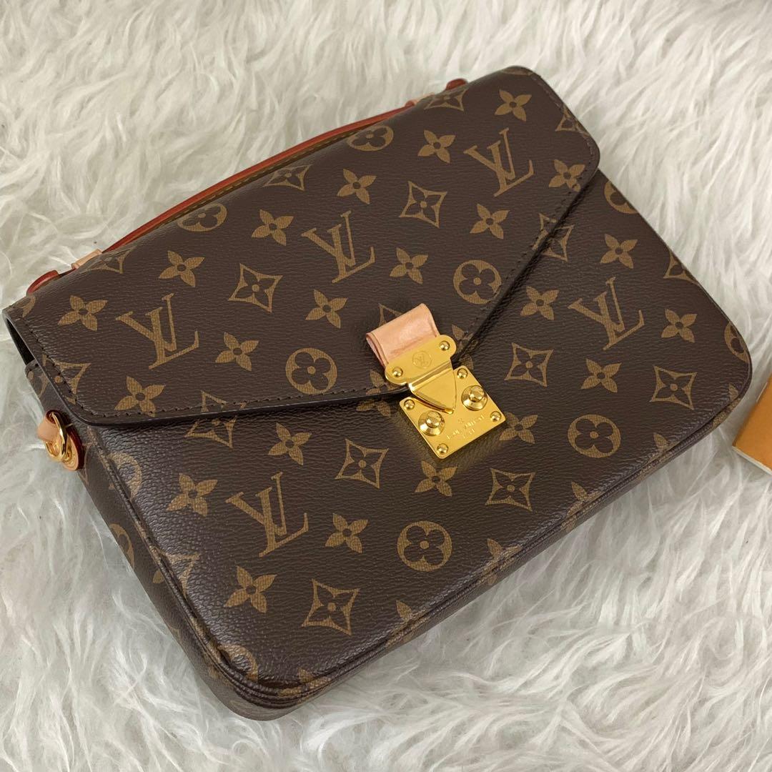 Pochette metis sales preloved