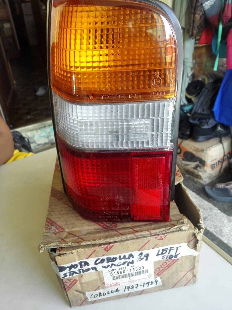 Tail light Toyota corolla station wagon, Car Parts & Accessories on