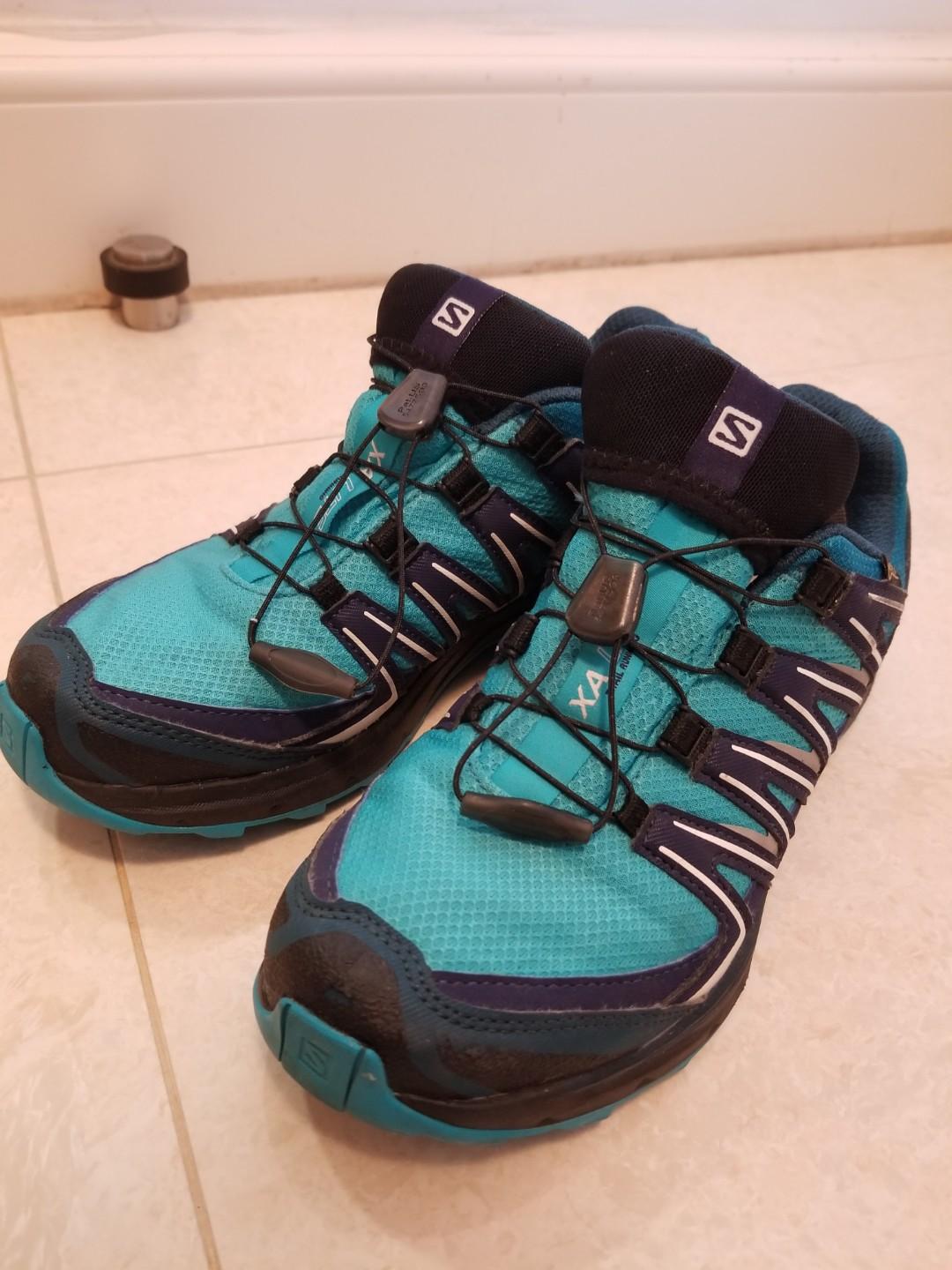 salomon quest womens hiking boots