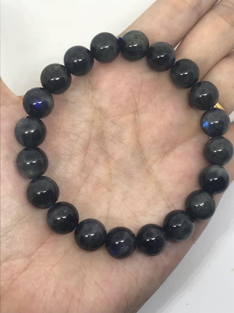 10mm Black Labradorite Bracelet Everything Else On Carousell
