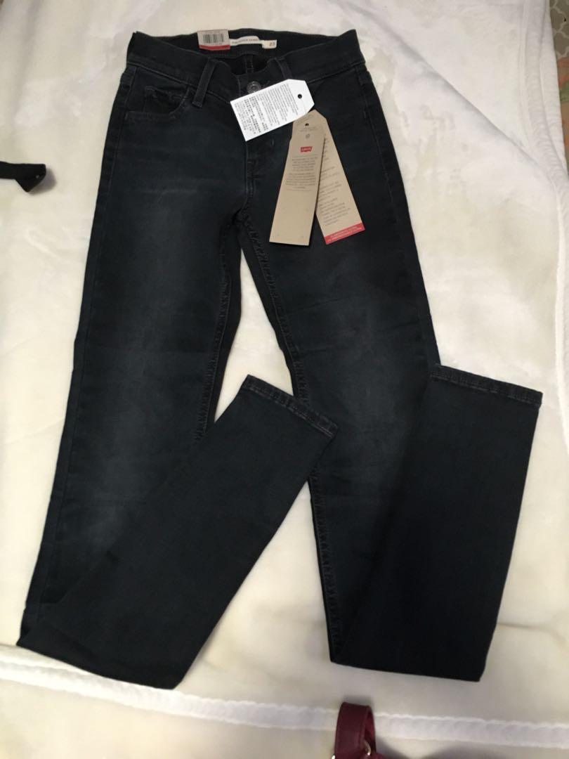 levis jeans size 23