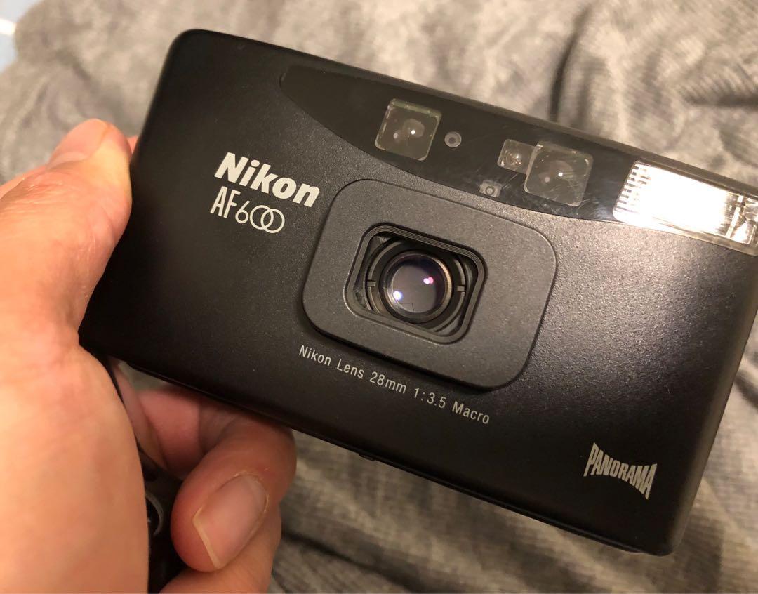 菲林相機Nikon AF600 28mm f/3.5 film camera, 攝影器材, 鏡頭及裝備- Carousell