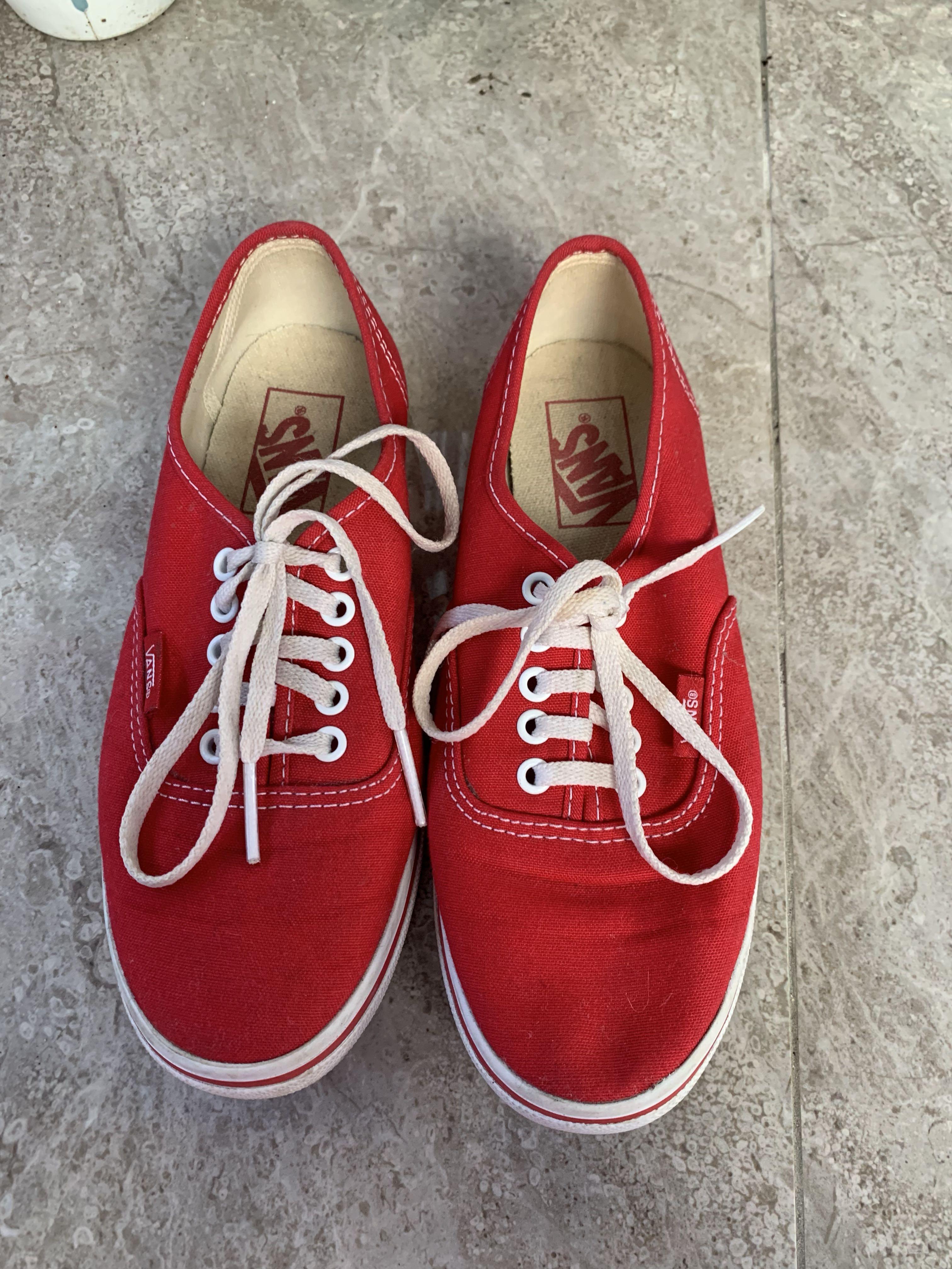 Sale‼️Authentic Red Vans size 5.5 