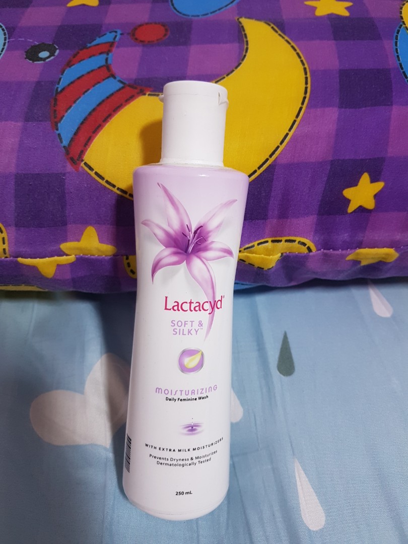 Brand new Lactacyd Feminine Wash (soft and silky), Beauty & Personal