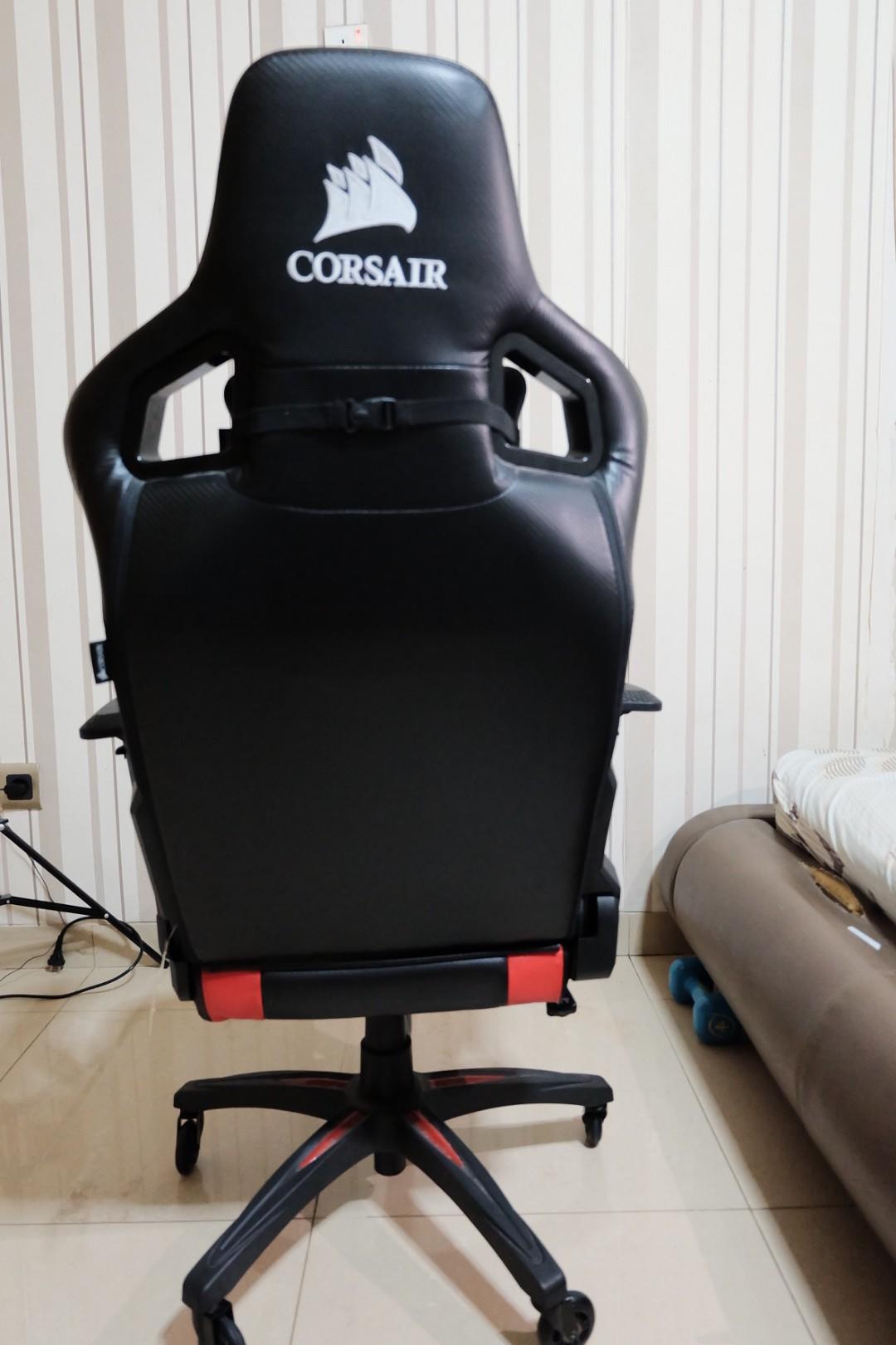 Corsair Gaming Chair Video Game Aksesori Di Carousell