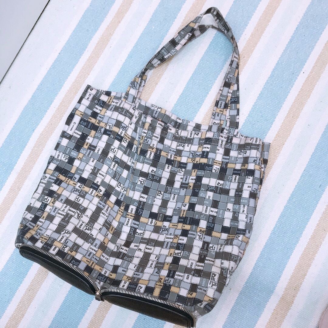 Hermes Foldable Silky Pop Bag