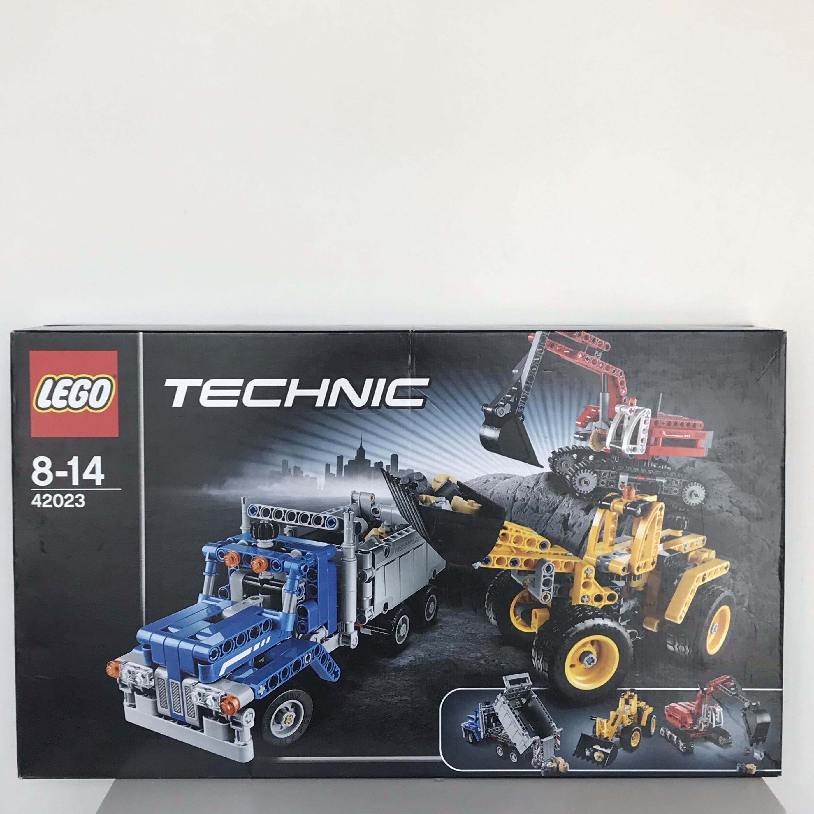 LEGO Technic 42023 Hobbies Toys Toys Games on Carousell