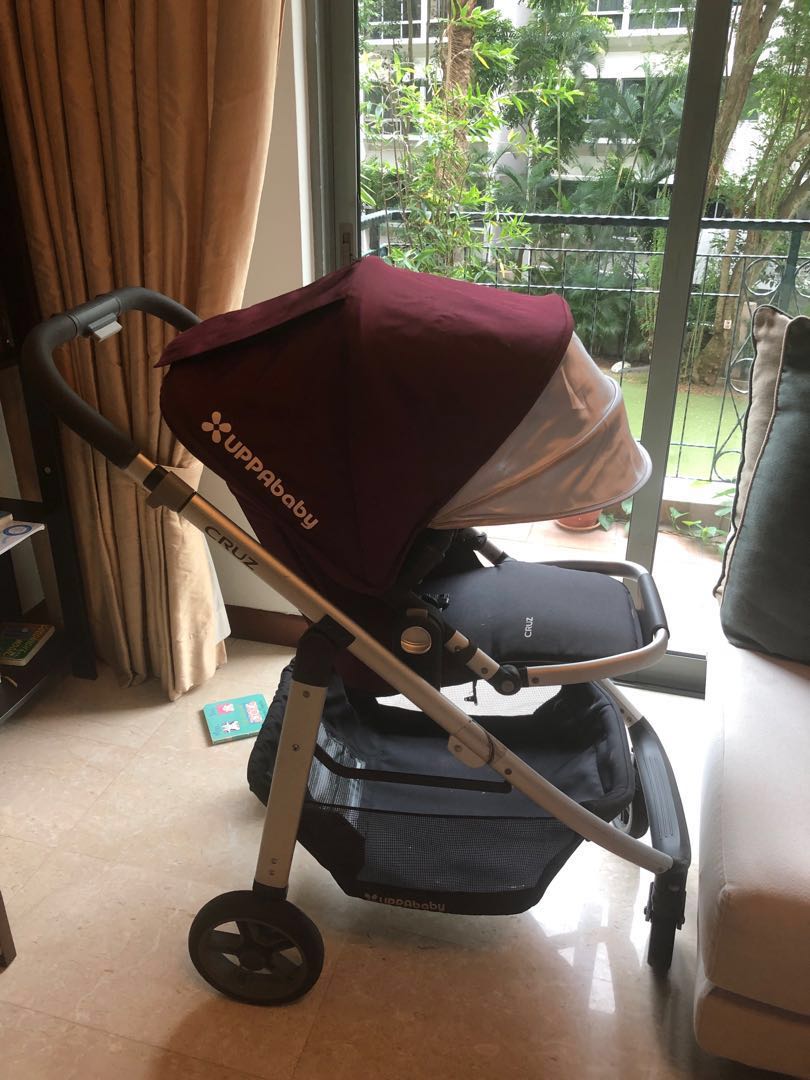 Like New Uppababy Cruz Stroller with Extras!!, Babies & Kids, Strollers
