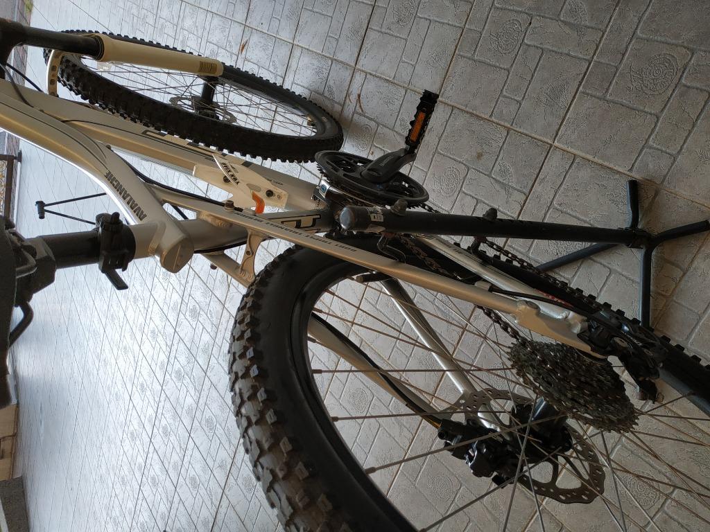 gt avalanche 2.0 white