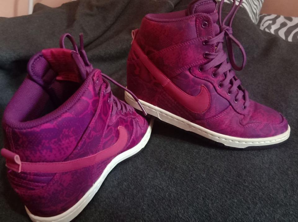 Nike hidden wedge on sale