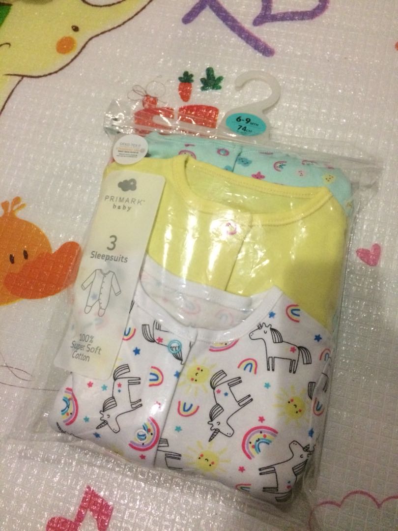 Primark baby sleepsuit top