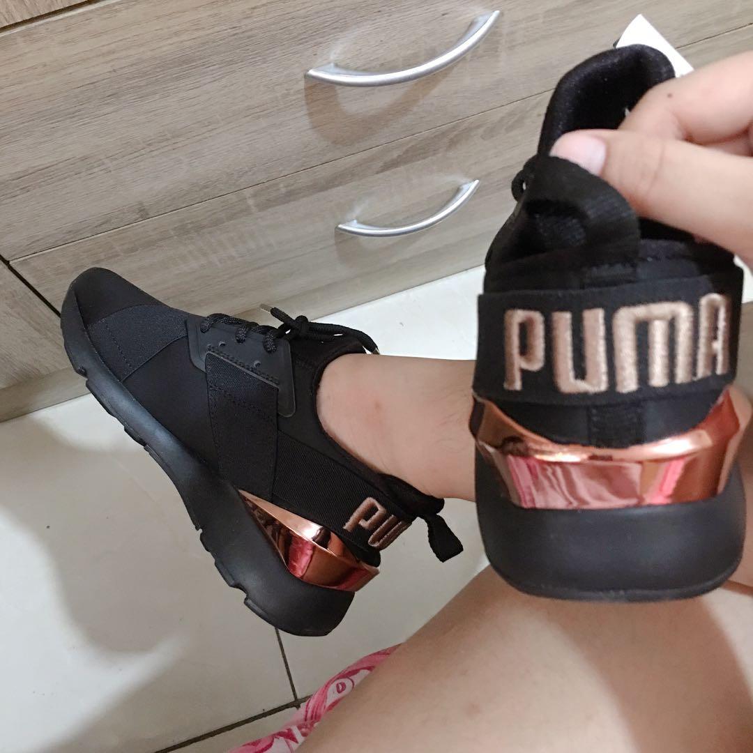 Puma Muse Metal Women's Running Shoes Black /Rose Gold, Women's Fashion,  Footwear, Sneakers on Carousell