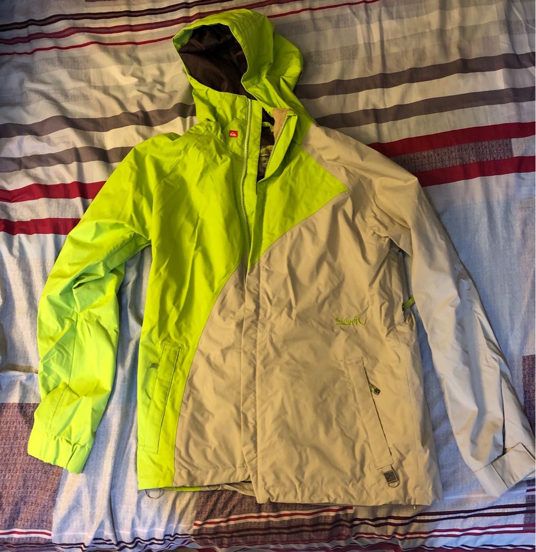 Quicksilver snowboarding jacket, Sports 