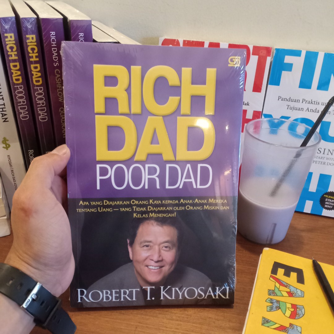 Rich Dad Poor Dad Karya Robert Kiyosaki Buku Alat Tulis Buku Di Carousell