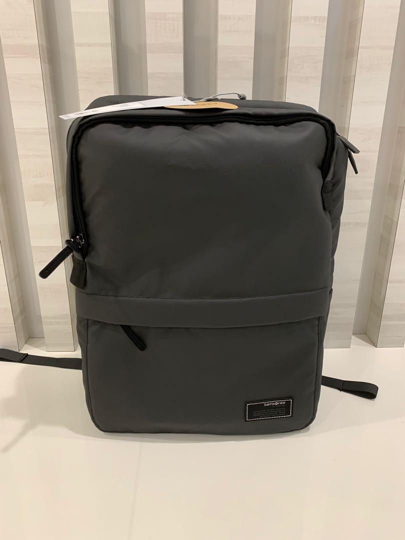 Samsonite shop varsity review