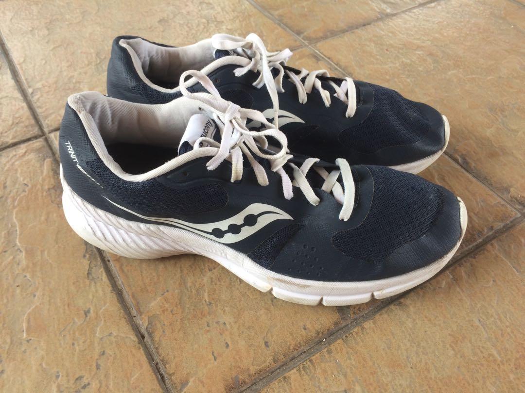 Saucony trinity top