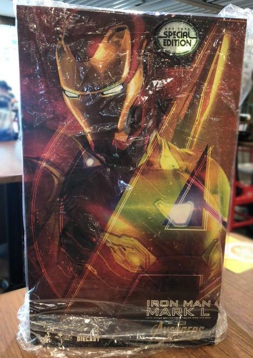 Hot toys mark shop 50 standard chartered