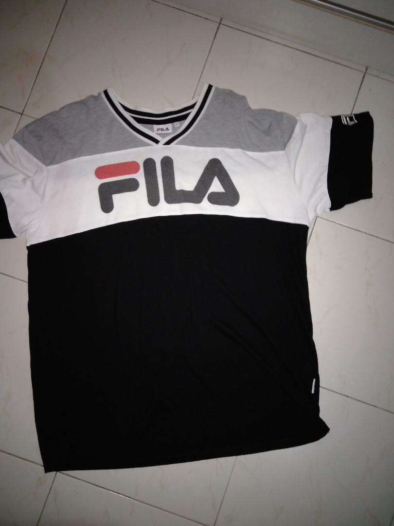 fila v neck t shirt