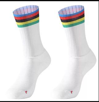 Aero cycling socks