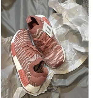 Wms on feet adidas nmd r1 w chaussure brown nude sneakers Wms on feet adidas nmd r1 w chaussure brown nude sneakers