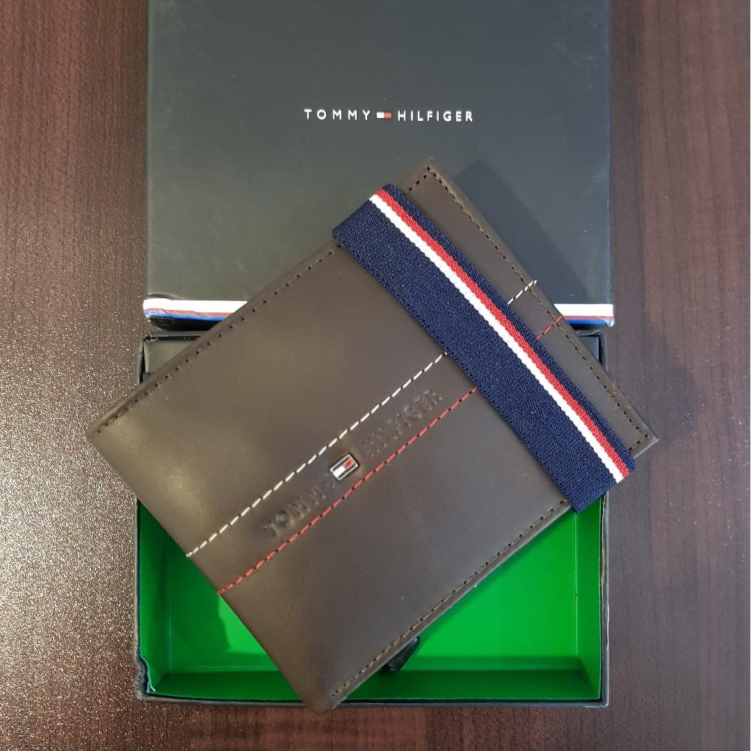 tommy hilfiger mens wallet sale