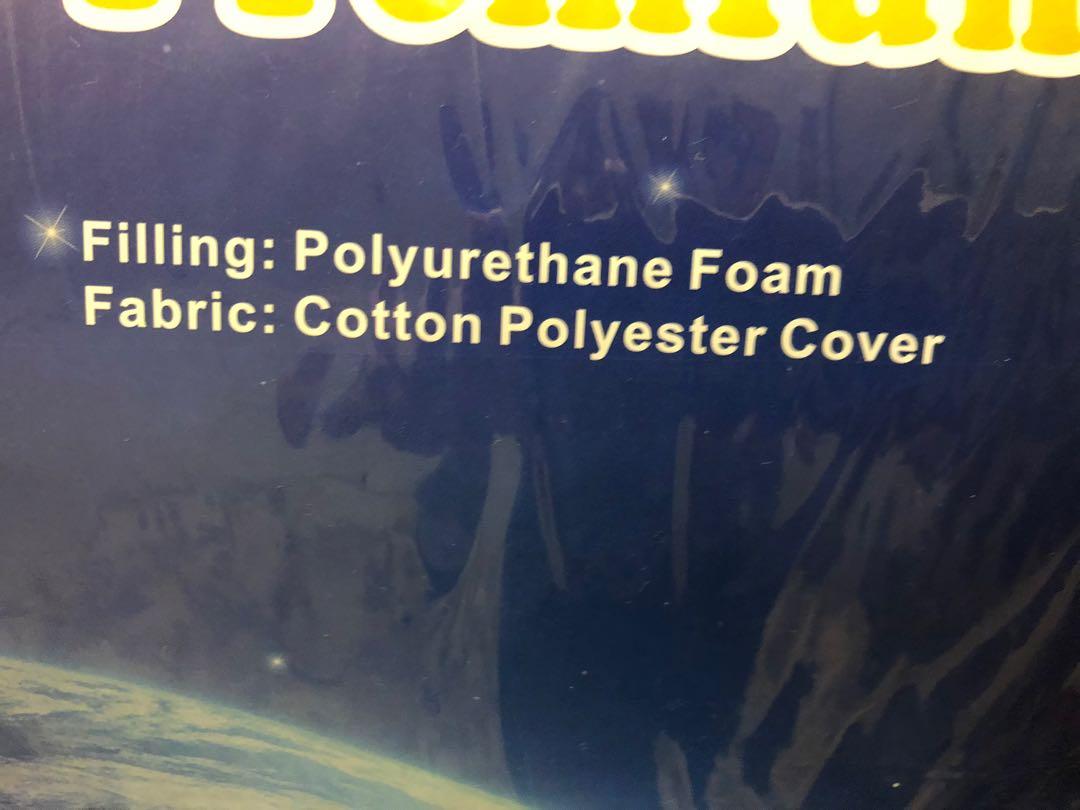 Contour pillow, Babies & Kids, Bathing & Changing, Other Baby Bathing