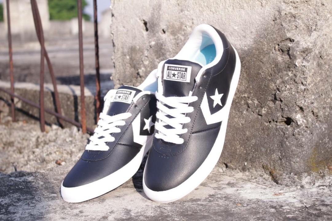 Converse point star sale