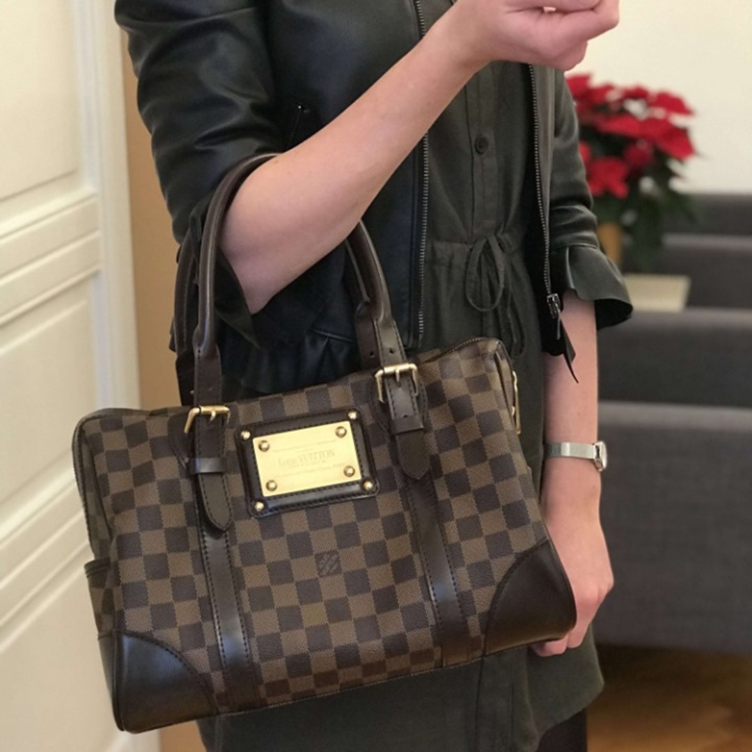 Louis Vuitton Damier Ebene Canvas Berkeley Bag, Women's Fashion