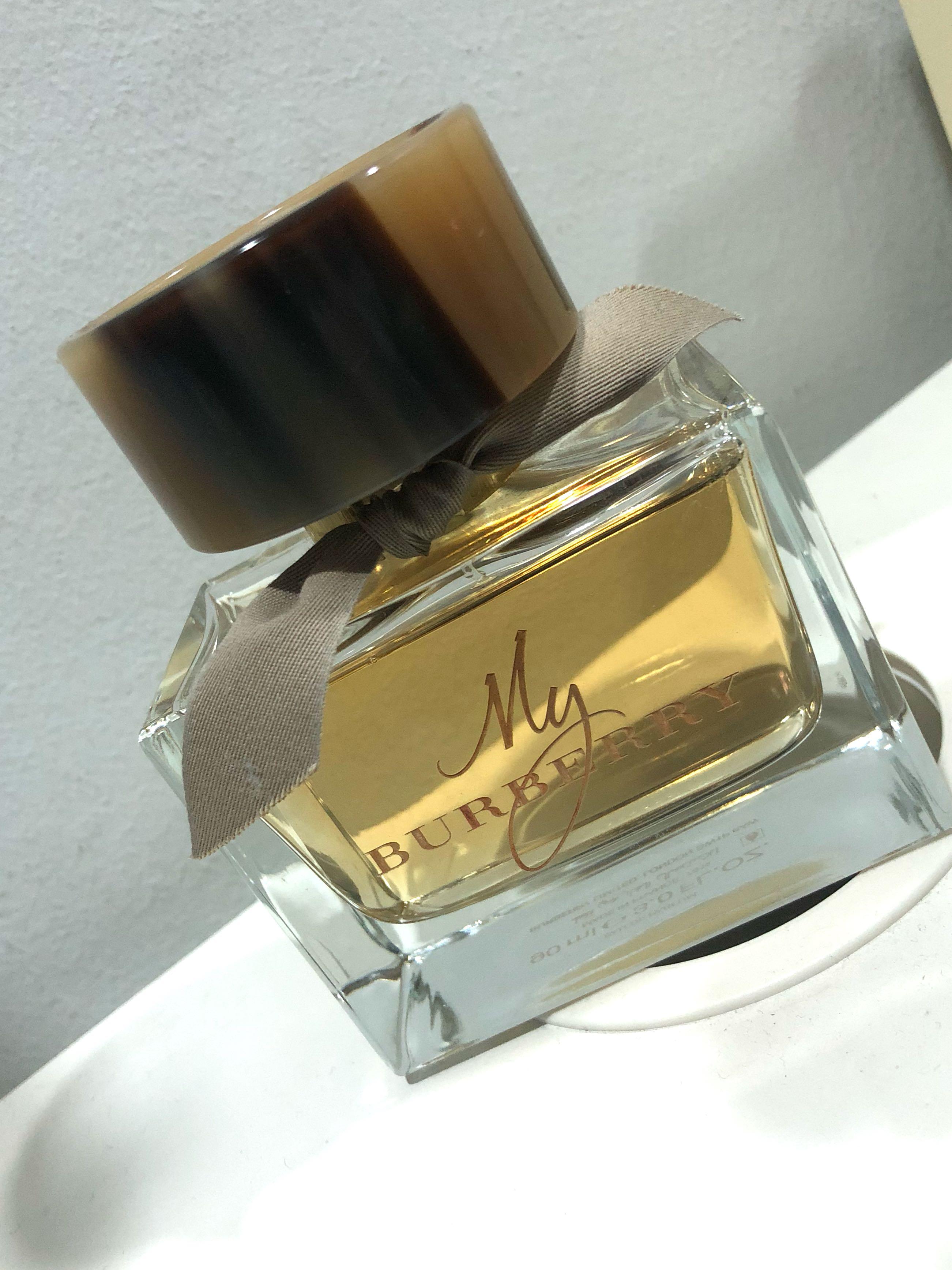 Burberry 89 90 top