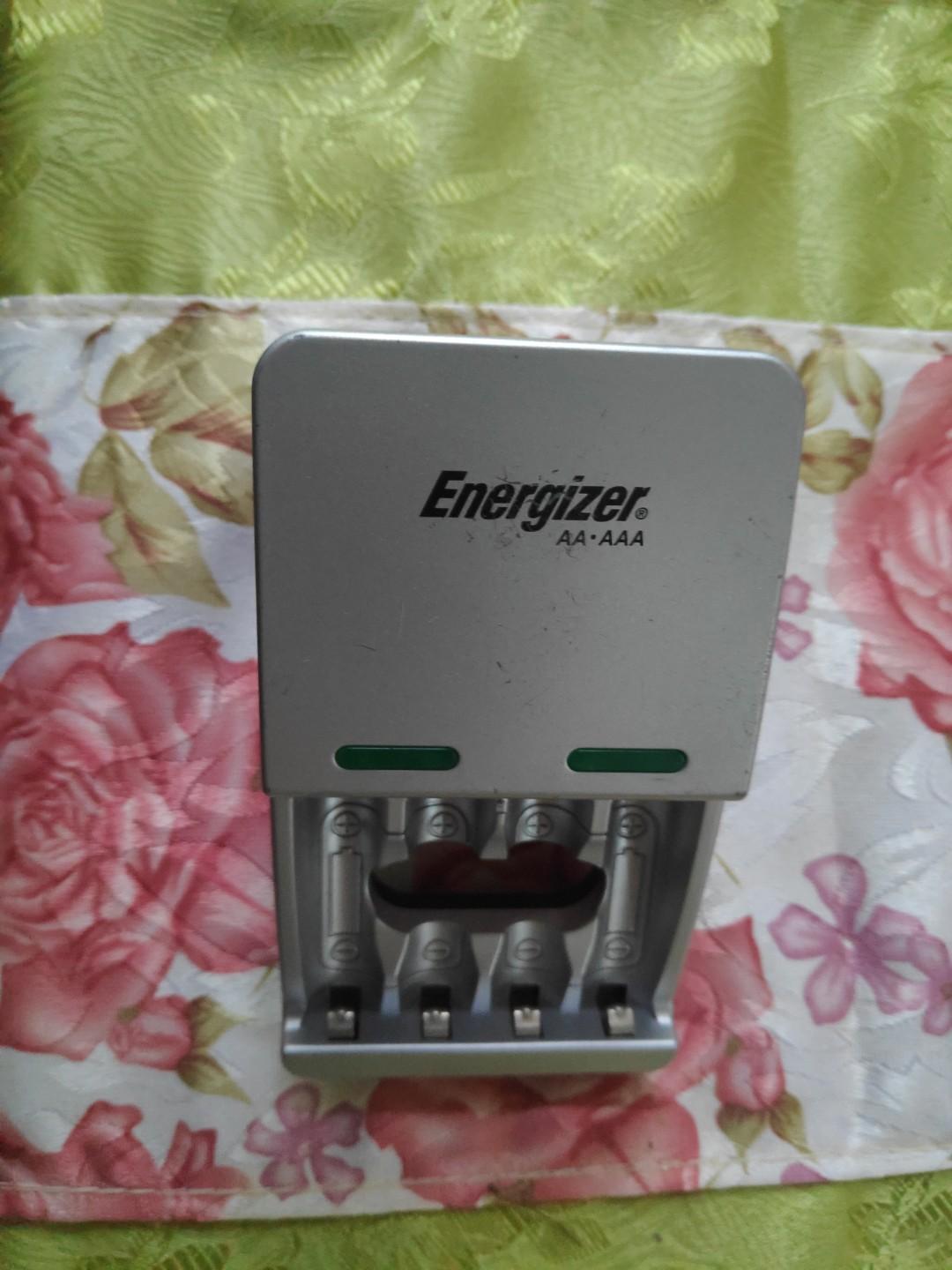 Original Energizer battery charger AA & AAA, Computers & Tech, Parts